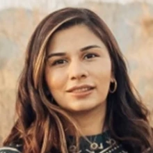 Headshot of Dr. Saira Kalia